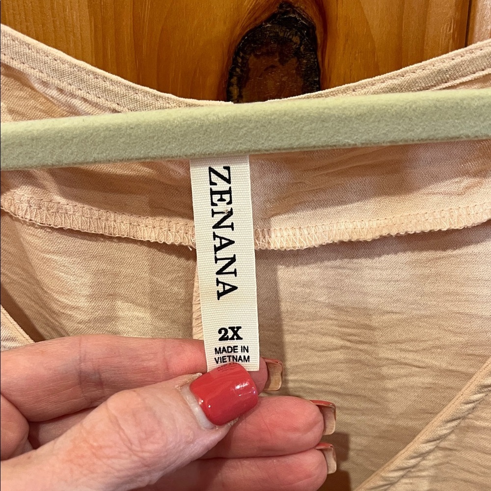 Zenana Elegant Cream/light pink Women's Top - Picture 2 of 5